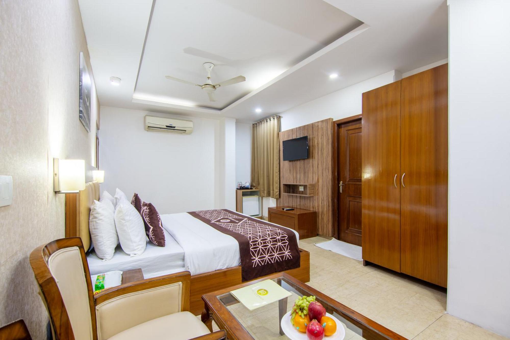 Hotel Lohmod At National Highway 8 - Free Airport Transffer Yeni Delhi Dış mekan fotoğraf